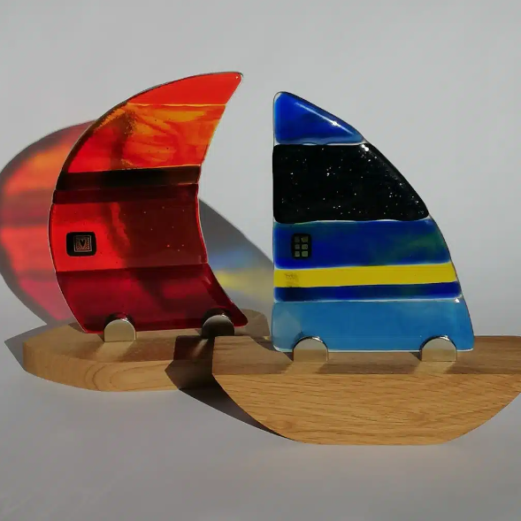 Fused Glass Workshops: Sailboats & Christmas Decorations