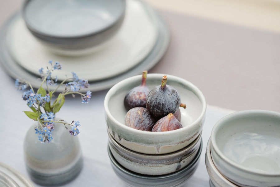 Tableware - Fruitbowls and plates